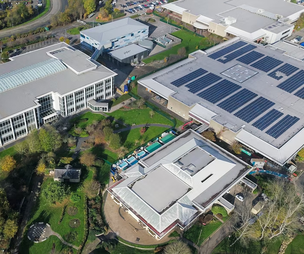Commercial Solar Services Perth specialists installing high-performance solar panels for a commercial property in Perth